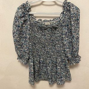 Max Studio M blouse new no tags 100% polyester